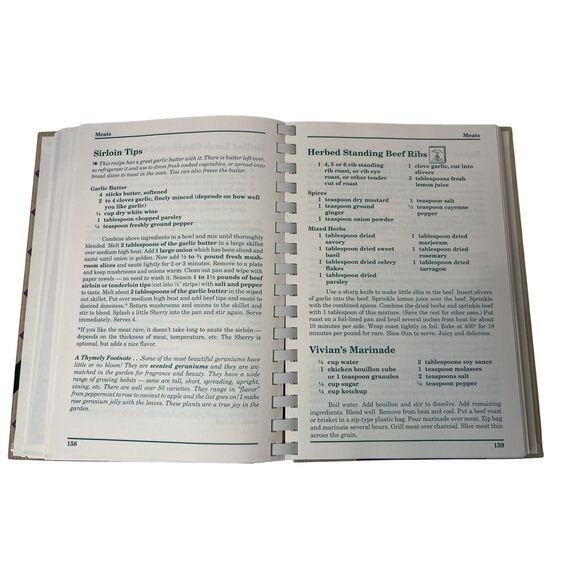 Vintage Cookbook Its About Thyme An Herb and Cookbook of Herb Non Herb Recipes - Picture 9 of 10